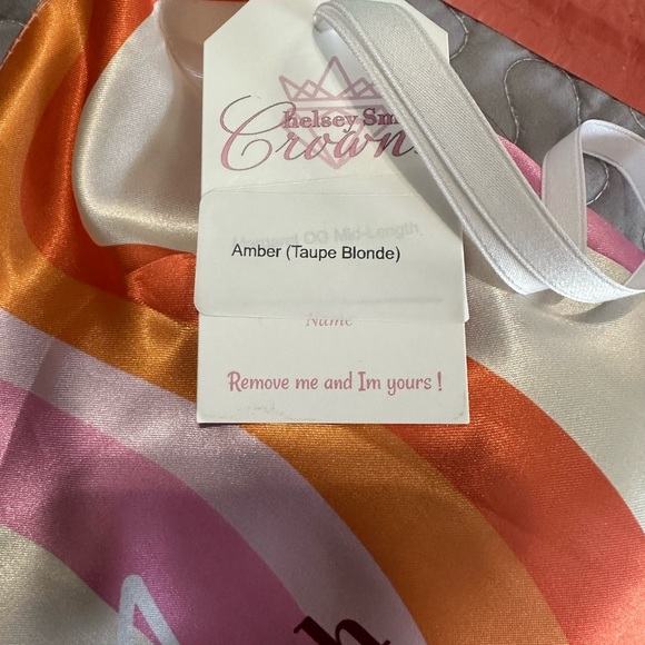 Chelsey Smith Cosmetics Amber Taupe Blonde - Picture 4 of 11